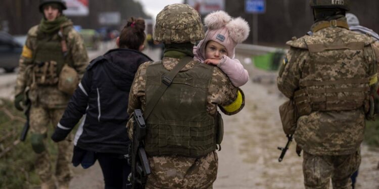 Ukrayna Devlet Başkanı Volodimir Zelenskiy, Rusların Ukraynalı çocukları kaçırdığını belirterek