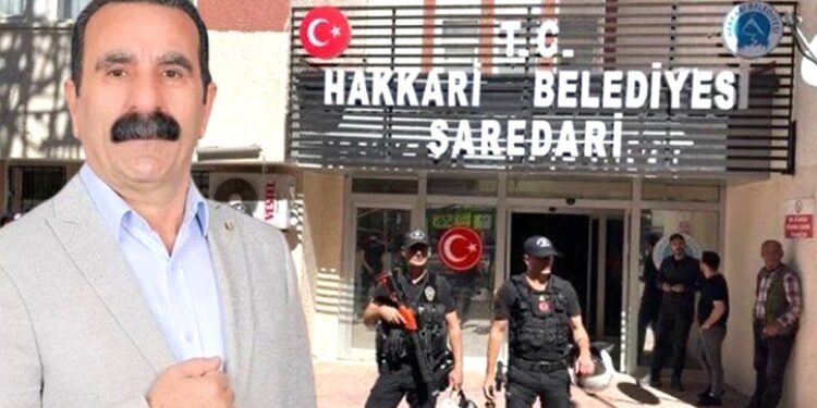 AB Türkiye Raportörü Nacho Sanchez Amor, Hakkari Belediyesi'ne kayyım atanmasının demokratik değerlere aykırı olduğunu belirtti.